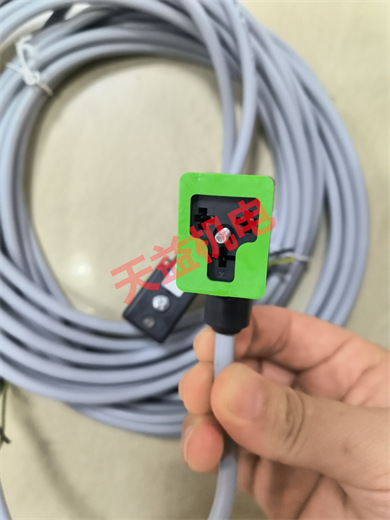 天益機(jī)電供應(yīng)液壓氣動(dòng)2024工業(yè)產(chǎn)品  "華德閥" "插頭帶線(xiàn) 1" "插頭帶線(xiàn)" "傳感器和線(xiàn)纜" 